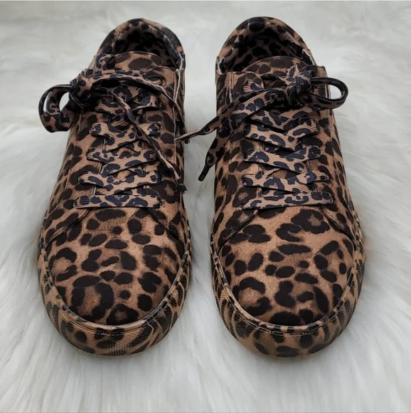 Kenneth Cole New York Kam EO Sneaker All Over Leopard Print - Picture 8 of 16